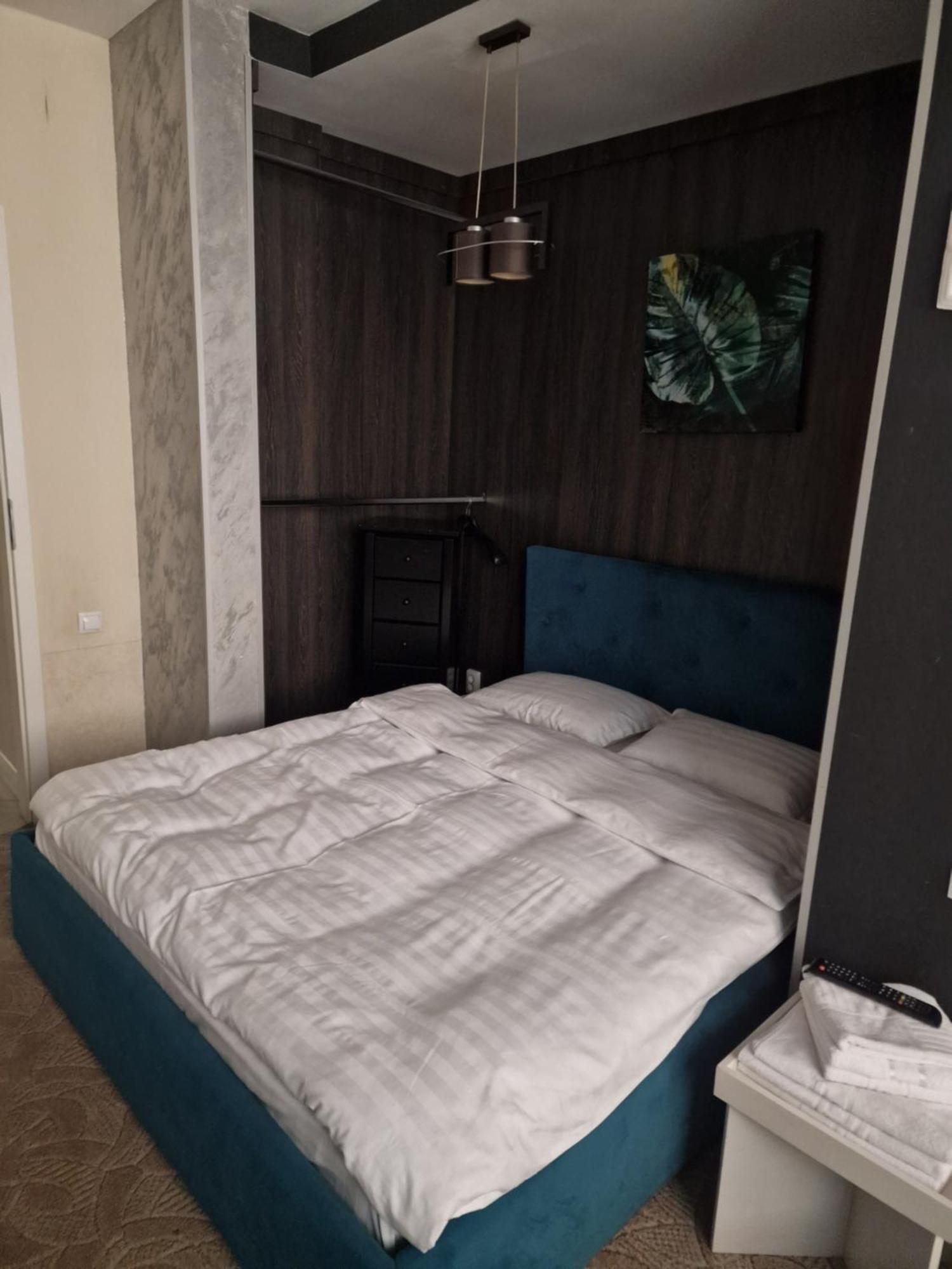 Hotel Jolie Apartments 加拉茨 客房 照片