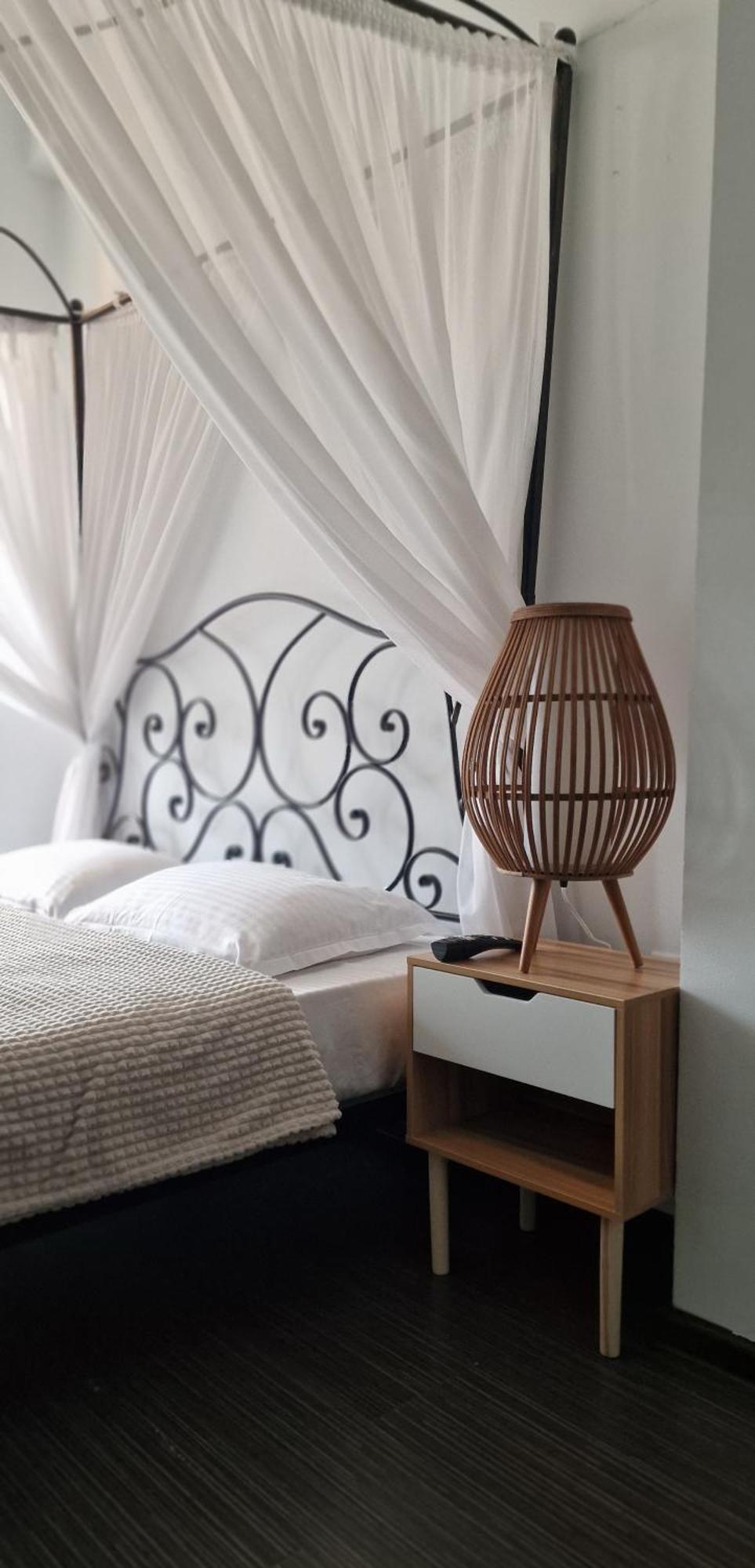 Hotel Jolie Apartments 加拉茨 外观 照片