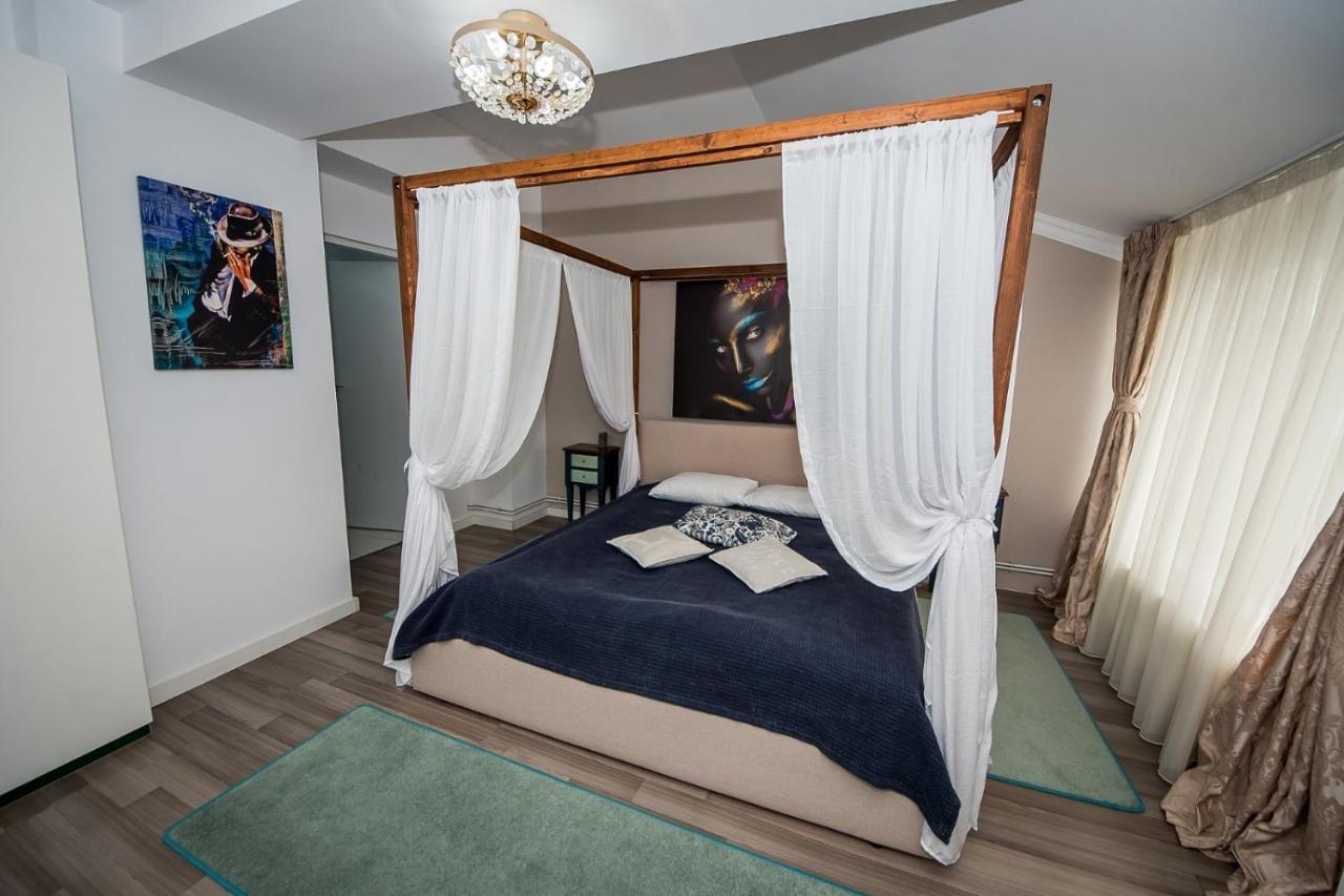 Hotel Jolie Apartments 加拉茨 外观 照片
